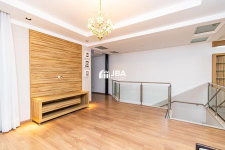 5_photo/94dce5a07b.69d57534b93d34f5-ATLAS-06681bb7-8877-47fa-a08c-742f716a19cf.jpg de casa para alugar com 3 quartos, 300m² em Cristo Rei, Curitiba