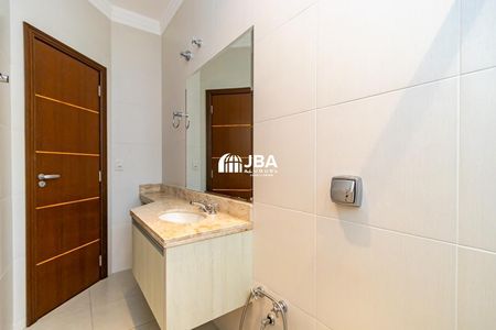 20_photo/94dce5a07b.69d57534b93d34f5-ATLAS-3ad93e92-904d-4be2-b1c7-2c9223be6099.jpg de casa para alugar com 3 quartos, 300m² em Cristo Rei, Curitiba