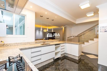6_photo/94dce5a07b.69d57534b93d34f5-ATLAS-5438b736-50d6-47ce-b945-4f3ec91215cd.jpg de casa para alugar com 3 quartos, 300m² em Cristo Rei, Curitiba