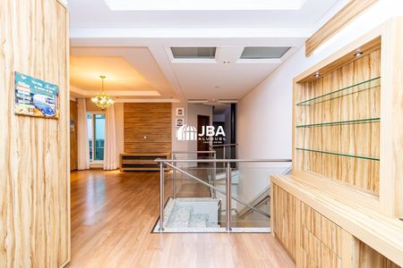 36_photo/94dce5a07b.69d57534b93d34f5-ATLAS-dfef0e4b-fe0b-4815-a7ef-94eb4e0ed39f.jpg de casa para alugar com 3 quartos, 300m² em Cristo Rei, Curitiba