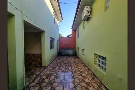 6_photo/94dce5a0cd.b760bf5d8bb46efe-ATLAS-82436b30-2984-461a-b6de-8d02ca884a0c.jpg de casa à venda com 3 quartos, 127m² em Tarumã, Curitiba