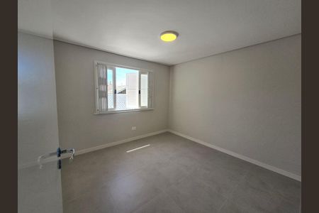 10_photo/94dce5a0e3.45f02ef6bff41bc6-ATLAS-55b9381b-d93a-459c-bd0e-8b53c7d1e51b.jpg de casa à venda com 4 quartos, 170m² em Tarumã, Curitiba