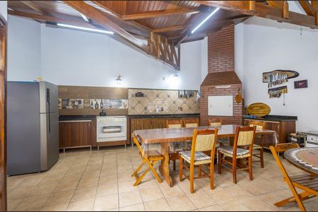 35_photo/94dce5a0e3.98aa73114e05fd3e-ATLAS-997e0111-75eb-4706-9256-5ff671a5d1ae.jpg de casa à venda com 3 quartos, 182m² em Tarumã, Curitiba