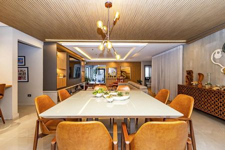 5_photo/94dce5a0ff.cd6912d4e48c45dd-ATLAS-0a90ee19-1417-482e-a914-4bc24da092de.jpg de casa à venda com 2 quartos, 365m² em Tarumã, Curitiba