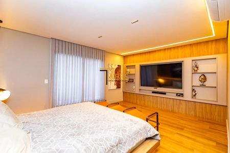 12_photo/94dce5a0ff.cd6912d4e48c45dd-ATLAS-2556fea2-76fd-410c-906e-6b5b422c9eba.jpg de casa à venda com 2 quartos, 365m² em Tarumã, Curitiba