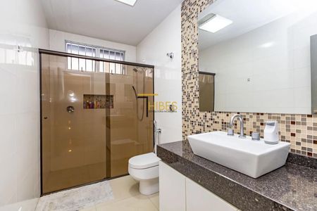 8_photo/94dce5a0ff.cd6912d4e48c45dd-ATLAS-770a6643-730e-4376-9479-d6bcf8423a77.jpg de casa à venda com 2 quartos, 365m² em Tarumã, Curitiba