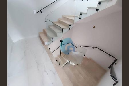 6_photo/94dce5a15f.744ac8e61cdc1e5f-ATLAS-87668ad3-217f-4e02-b28a-36348a9f9efc.jpg de casa à venda com 3 quartos, 236m² em Tarumã, Curitiba