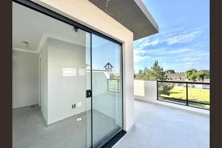 6_photo/94dce5a15f.ba97ac63d5ac1cb4-ATLAS-14a34507-6493-41cc-ba99-e9fee585aae2.jpg de casa à venda com 3 quartos, 123m² em Tarumã, Curitiba