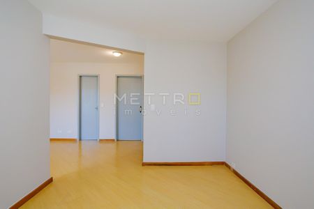 9_photo/94dce5a1a7.a9e2d09163b66a55-ATLAS-3025d6cb-07cc-4d7e-b18e-a6451a7103df.jpg de casa à venda com 3 quartos, 188m² em Tarumã, Curitiba