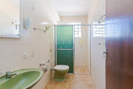 13_photo/94dce5a1a7.a9e2d09163b66a55-ATLAS-b267ac80-3a2d-4e50-b20e-3ba949db4b41.jpg de casa à venda com 3 quartos, 188m² em Tarumã, Curitiba