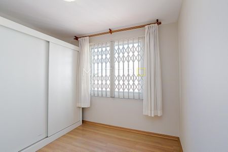 14_photo/94dce5a1a7.a9e2d09163b66a55-ATLAS-f2375dcf-2d6b-4f2e-91a7-5a3f5ca7d4ed.jpg de casa à venda com 3 quartos, 188m² em Tarumã, Curitiba