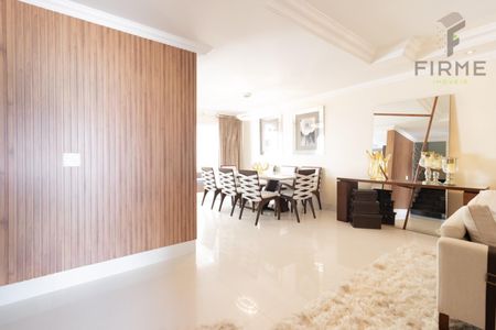 6_photo/94dce5a1d5.f34ea19b5153c875-ATLAS-dad4d557-e4e5-473a-9d21-40abb394c1dd.jpg de casa à venda com 3 quartos, 250m² em Tarumã, Curitiba