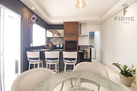 21_photo/94dce5a1d5.f34ea19b5153c875-ATLAS-e1ef49cc-12a0-4b18-a7f6-25de79108360.jpg de casa à venda com 3 quartos, 250m² em Tarumã, Curitiba