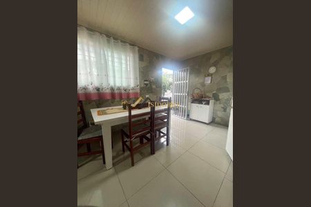 9_photo/94dce5a1f1.64be89600eea995d-ATLAS-5f1c57e5-a308-4df8-8ba9-a2fbba397df8.jpg de casa à venda com 4 quartos, 199m² em Tarumã, Curitiba