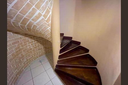 41_photo/94dce5a219.d507f7aa6fb7bece-ATLAS-79c170a7-919a-499b-a9a4-69002f92e1f5.jpg de casa à venda com 5 quartos, 400m² em Tarumã, Curitiba