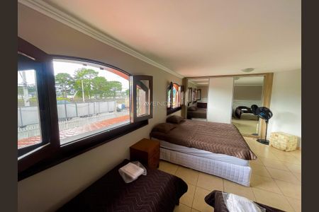 35_photo/94dce5a219.d507f7aa6fb7bece-ATLAS-8732cb7e-6c5d-4482-badd-31c6360d687b.jpg de casa à venda com 5 quartos, 400m² em Tarumã, Curitiba