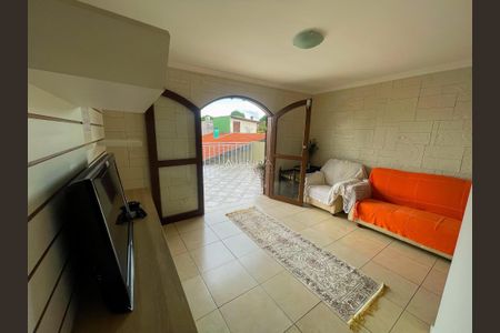 29_photo/94dce5a219.d507f7aa6fb7bece-ATLAS-9a0d321e-159e-4865-bf55-5e7a1b32d994.jpg de casa à venda com 5 quartos, 400m² em Tarumã, Curitiba