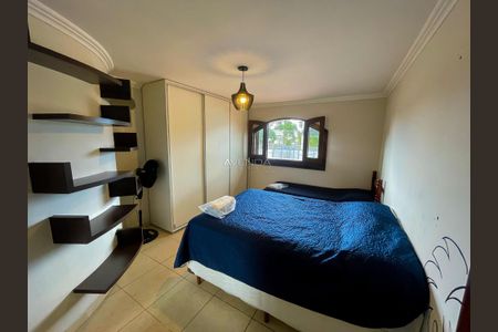 37_photo/94dce5a219.d507f7aa6fb7bece-ATLAS-ae6d1593-7ca7-40de-bf3c-00691b535e98.jpg de casa à venda com 5 quartos, 400m² em Tarumã, Curitiba