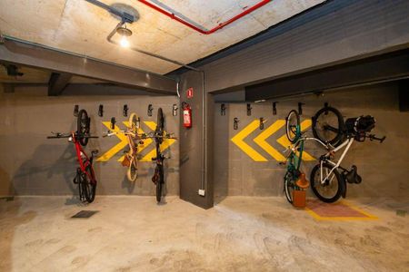 42_photo/94dce5a4d1.2b6f2069d0e92ddc-ATLAS-f442b2cb-2d00-4d93-a837-4d4a38f2098d.jpg de apartamento à venda com 3 quartos, 75m² em Tarumã, Curitiba