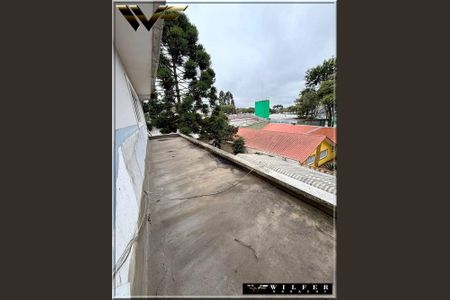5_photo/94dce5a513.3e1b4b7d4b39a1bc-ATLAS-007858b9-c7d9-4945-81dc-45183aecd1ca.jpg de casa à venda com 3 quartos, 210m² em Tarumã, Curitiba