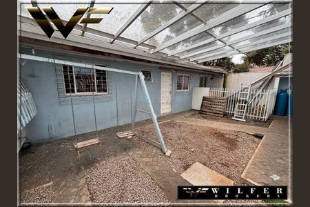 9_photo/94dce5a513.3e1b4b7d4b39a1bc-ATLAS-5cc8fb2f-7fd0-44f0-8890-32d35e653e80.jpg de casa à venda com 3 quartos, 210m² em Tarumã, Curitiba