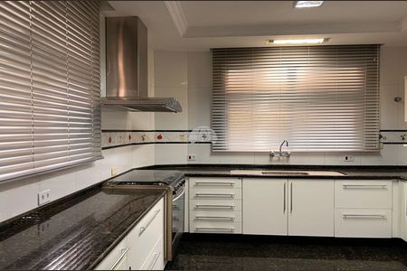 8_photo/94dce5a75d.dc7b031a1d7e8bb1-ATLAS-e2c6cce6-6fab-4c1a-a4b4-9d6e0aae8cbf.jpg de casa para alugar com 3 quartos, 465m² em Capão da Imbuia, Curitiba