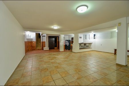 25_photo/94dce5a75d.dc7b031a1d7e8bb1-ATLAS-edeb5058-a645-4513-8463-597956db6e66.jpg de casa à venda com 3 quartos, 465m² em Capão da Imbuia, Curitiba