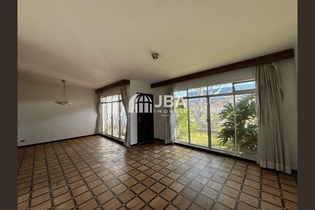 5_photo/94dce5a7c5.9eb5d2fc35c3b0f7-ATLAS-6e1cc15e-4288-4232-bd3a-caf5a19c7e63.jpg de casa à venda com 3 quartos, 175m² em Tarumã, Curitiba