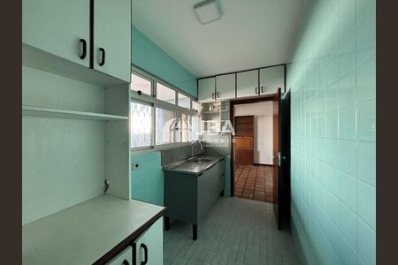 20_photo/94dce5a7c5.9eb5d2fc35c3b0f7-ATLAS-dfe982bb-b859-424b-89d6-9885575d049a.jpg de casa à venda com 3 quartos, 175m² em Tarumã, Curitiba