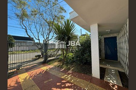 3_photo/94dce5a7c5.9eb5d2fc35c3b0f7-ATLAS-f3b6de28-b2d6-4d8b-a321-59f37a568242.jpg de casa à venda com 3 quartos, 175m² em Tarumã, Curitiba