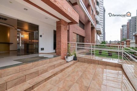 12_photo/94dce5a835.d8be4e8a7d39303e-ATLAS-51cc6384-ef44-4289-bc32-ae2545d85d04.jpg de apartamento à venda com 3 quartos, 142m² em Cristo Rei, Curitiba