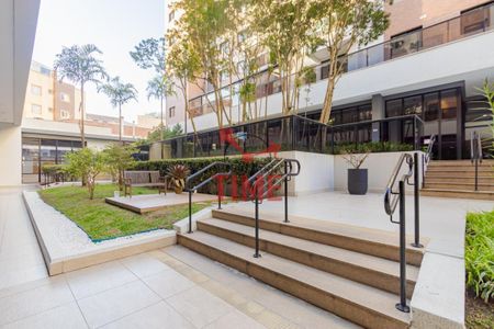 44_photo/94dce5a8ff.431b4d15fc0524b7-ATLAS-5a67412d-caea-4e2b-b425-48b3592ddabc.jpg de apartamento à venda com 2 quartos, 65m² em Cristo Rei, Curitiba