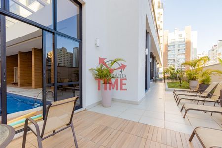 40_photo/94dce5a8ff.431b4d15fc0524b7-ATLAS-bc27eac4-2e89-47bc-8b7c-baaa94865216.jpg de apartamento à venda com 2 quartos, 65m² em Cristo Rei, Curitiba