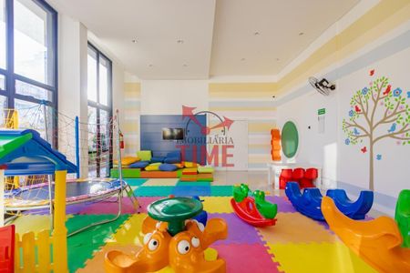 47_photo/94dce5a8ff.431b4d15fc0524b7-ATLAS-dec01b7d-c6e2-4d4e-8fb4-60b9e7e0901e.jpg de apartamento à venda com 2 quartos, 65m² em Cristo Rei, Curitiba