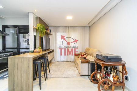 2_photo/94dce5a8ff.431b4d15fc0524b7-ATLAS-fdd807d9-e83a-4570-a393-e484c773aea0.jpg de apartamento à venda com 2 quartos, 65m² em Cristo Rei, Curitiba