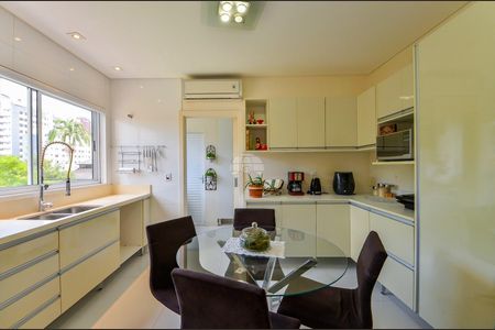 15_photo/94dce5a947.0cc072c38496037b-ATLAS-7a1ea1ac-1c5a-451a-bdfd-e78603542226.jpg de apartamento à venda com 3 quartos, 121m² em Cristo Rei, Curitiba