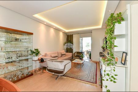 6_photo/94dce5a947.0cc072c38496037b-ATLAS-baea9bbc-4bed-48e0-897b-881f1e98d8a1.jpg de apartamento à venda com 3 quartos, 121m² em Cristo Rei, Curitiba