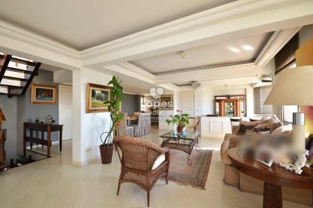 4_photo/94dce5a961.1c5845dead7872b3-ATLAS-362a2e35-776b-4a23-b46c-e07d7f96dfc7.jpg de apartamento à venda com 3 quartos, 284m² em Cristo Rei, Curitiba