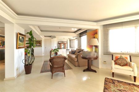 2_photo/94dce5a961.1c5845dead7872b3-ATLAS-e98a0e30-92a7-4d9d-8b07-b3751061e88e.jpg de apartamento à venda com 5 quartos, 285m² em Cristo Rei, Curitiba