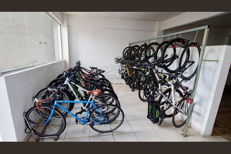 6_photo/94dce5a971.d00588b39bb74d6d-ATLAS-6394eebd-b03d-4e50-a598-966407f6e8ae.jpg de apartamento à venda com 1 quarto, 28m² em Cristo Rei, Curitiba