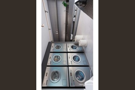 44_photo/94dce5a979.4355e42e54477960-ATLAS-555c0e8c-b138-4cee-a7b1-cb2a157a3b8b.jpg de apartamento à venda com 2 quartos, 57m² em Cristo Rei, Curitiba