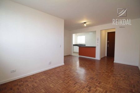 8_photo/94dce5a985.b680b694331d2a5e-ATLAS-2274aa0e-3f1a-47c7-abab-6223557ea218.jpg de apartamento à venda com 2 quartos, 66m² em Cristo Rei, Curitiba