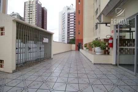 34_photo/94dce5a985.b680b694331d2a5e-ATLAS-504cba73-5347-4371-b301-beaa5b2c5d8e.jpg de apartamento à venda com 2 quartos, 66m² em Cristo Rei, Curitiba