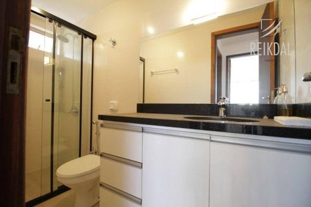 22_photo/94dce5a985.b680b694331d2a5e-ATLAS-82ba9ab2-2bc9-4013-9ed2-57834b540ca5.jpg de apartamento à venda com 2 quartos, 66m² em Cristo Rei, Curitiba