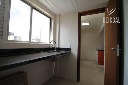 10_photo/94dce5a985.b680b694331d2a5e-ATLAS-ebf81315-b3c3-4d42-8c83-14cfa1a5f535.jpg de apartamento à venda com 2 quartos, 66m² em Cristo Rei, Curitiba