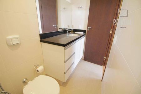 21_photo/94dce5a985.b680b694331d2a5e-ATLAS-f3f5f165-53b5-42e6-8f63-e58d4820b1be.jpg de apartamento à venda com 2 quartos, 66m² em Cristo Rei, Curitiba