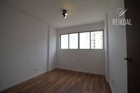 14_photo/94dce5a985.b680b694331d2a5e-ATLAS-f507ff9b-5ee9-4df7-a5fc-c401c2045de6.jpg de apartamento à venda com 2 quartos, 66m² em Cristo Rei, Curitiba