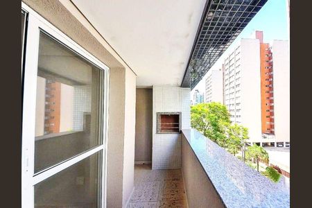 10_photo/94dce5a995.59abdc00308a7dc6-ATLAS-5aa53214-fd3b-48b0-a3e0-3c39fa36ce86.jpg de apartamento à venda com 3 quartos, 75m² em Cristo Rei, Curitiba