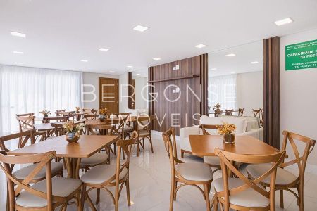 4_photo/94dce5a99b.33e4257afa96a6ec-ATLAS-2579417c-9eeb-42b8-8f7d-e59da0016640.jpg de apartamento à venda com 3 quartos, 78m² em Cristo Rei, Curitiba