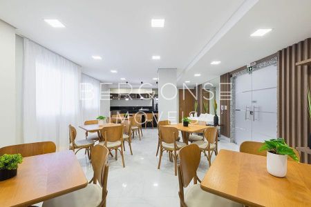 3_photo/94dce5a99b.33e4257afa96a6ec-ATLAS-2ba08f4a-d1b1-42ca-b6e5-23f91a9a7ae6.jpg de apartamento à venda com 3 quartos, 78m² em Cristo Rei, Curitiba